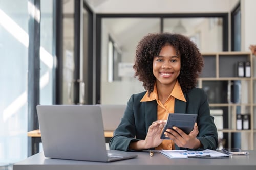 accountant-black-woman-working-on-laptop-and-do-do-2023-11-27-04-50-01-utc
